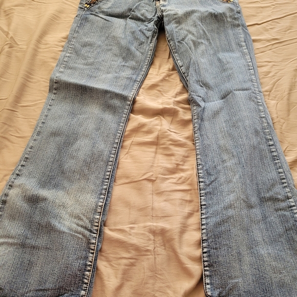 JEANS - Picture 2 of 6
